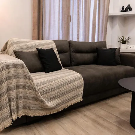 Апартаменты Loam Apartment, Centre *